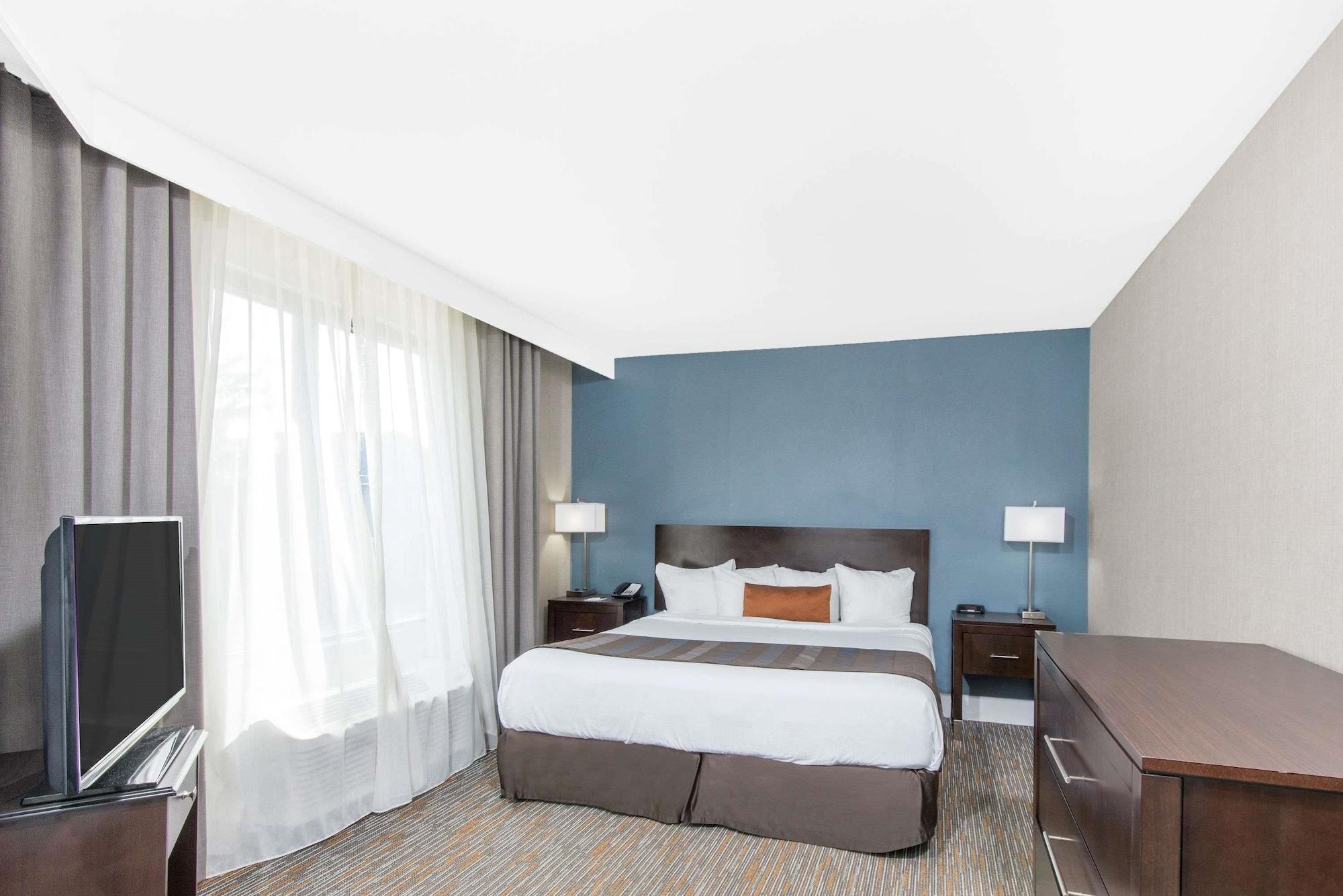 Wingate by Wyndham Niagara Falls Bagian luar foto